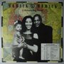 Womack & Womack - Celebrate the world - Single